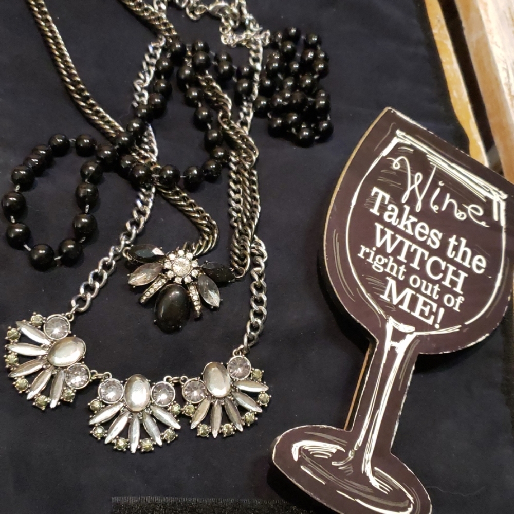 Vintage jewelry lot